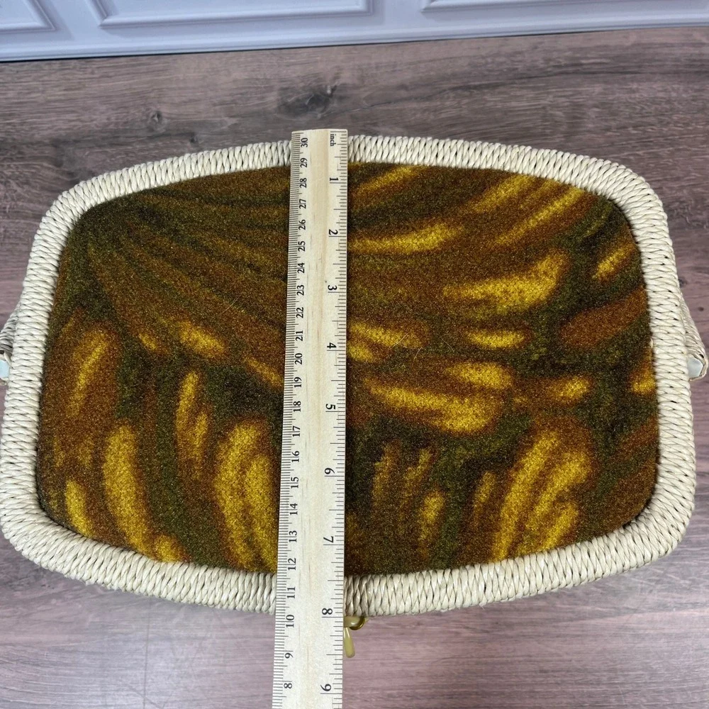 Vintage‎ Dritz Sewing Basket Wicker Style w/Handle Woven Japan Oval Velvet MCM